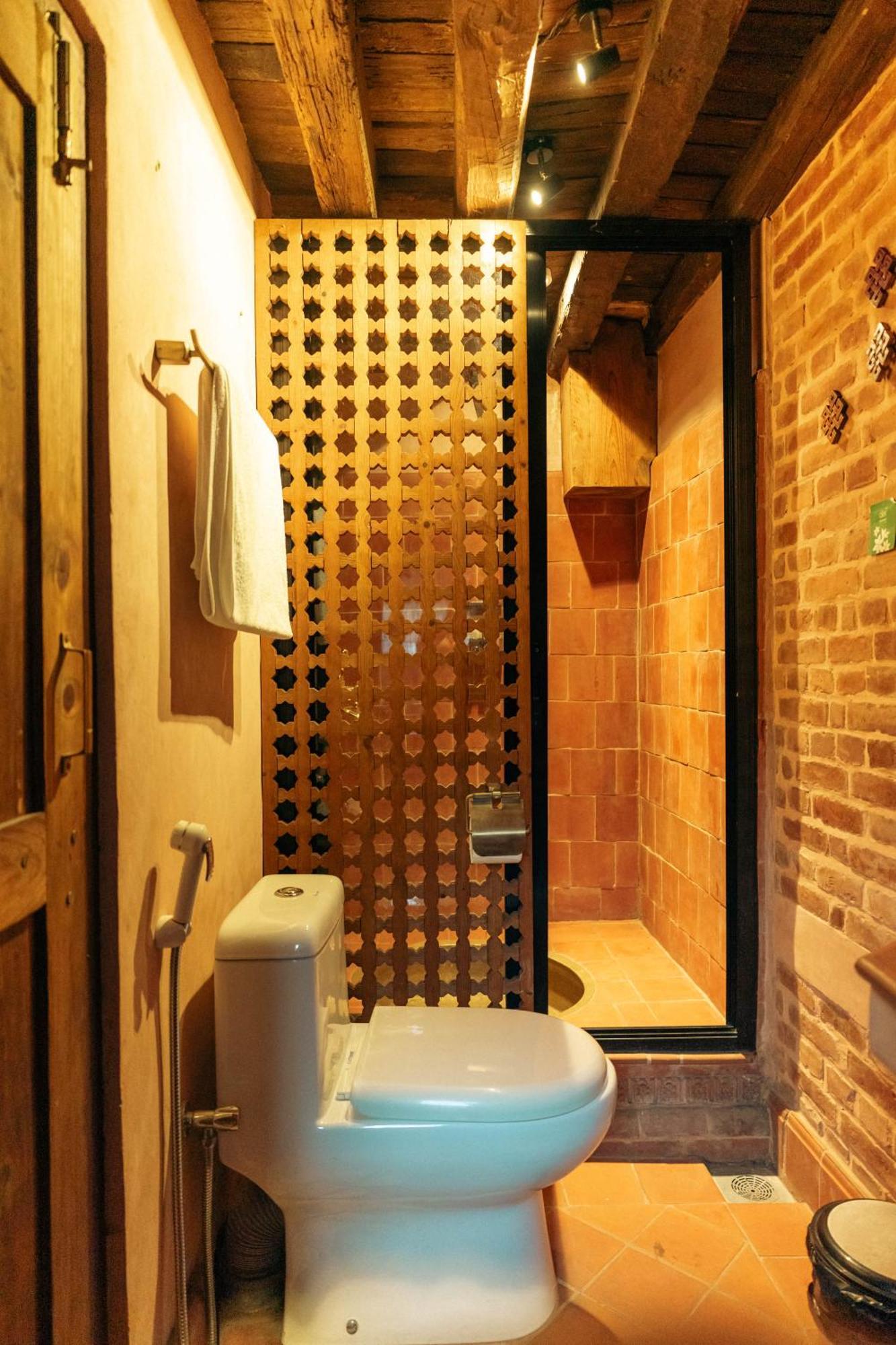 Manju Baha Hotel School Bhaktapur Luaran gambar